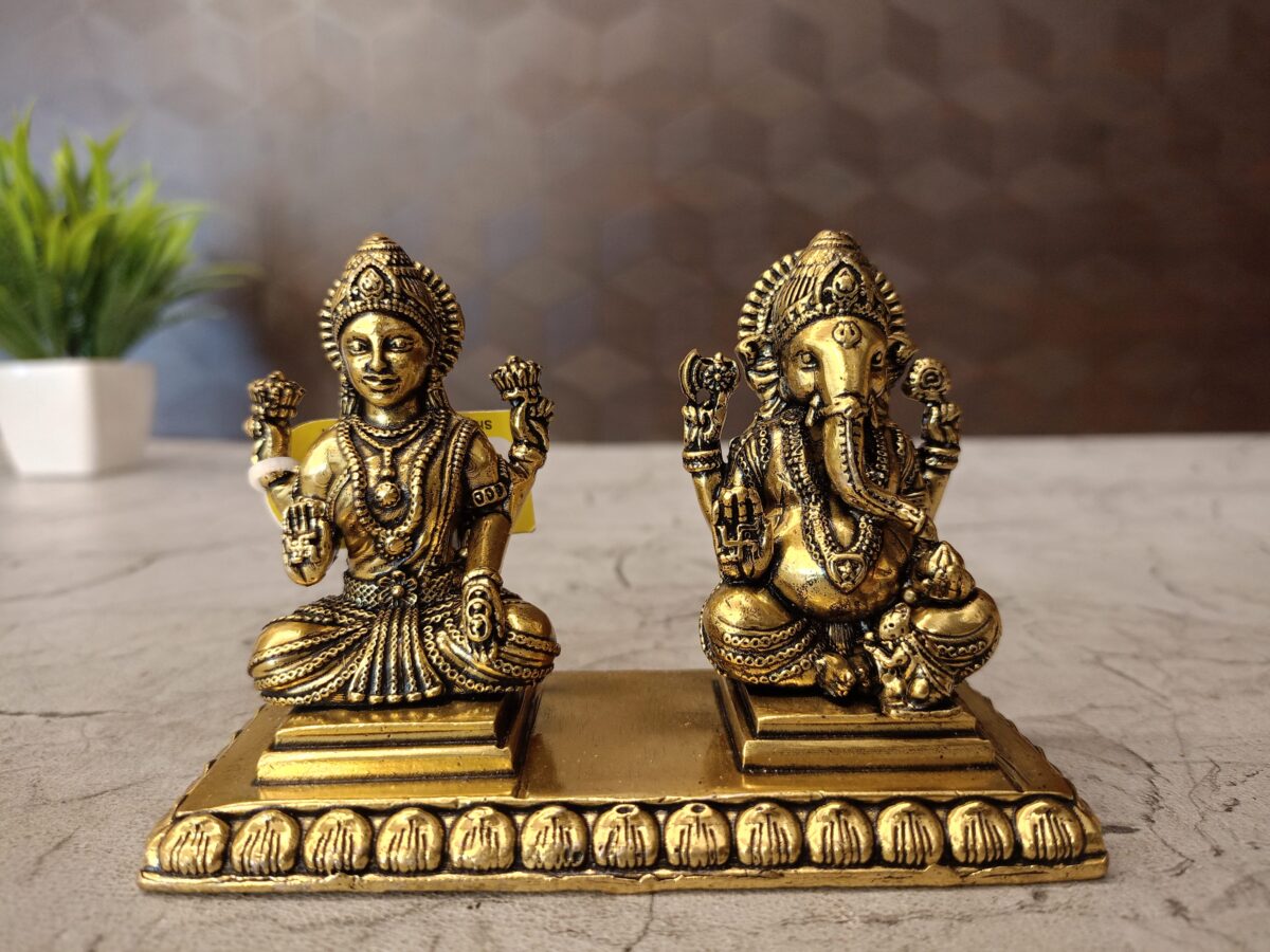 brass fine art lakshmi ganesha pooja gift vgocart coimbatore india13 scaled