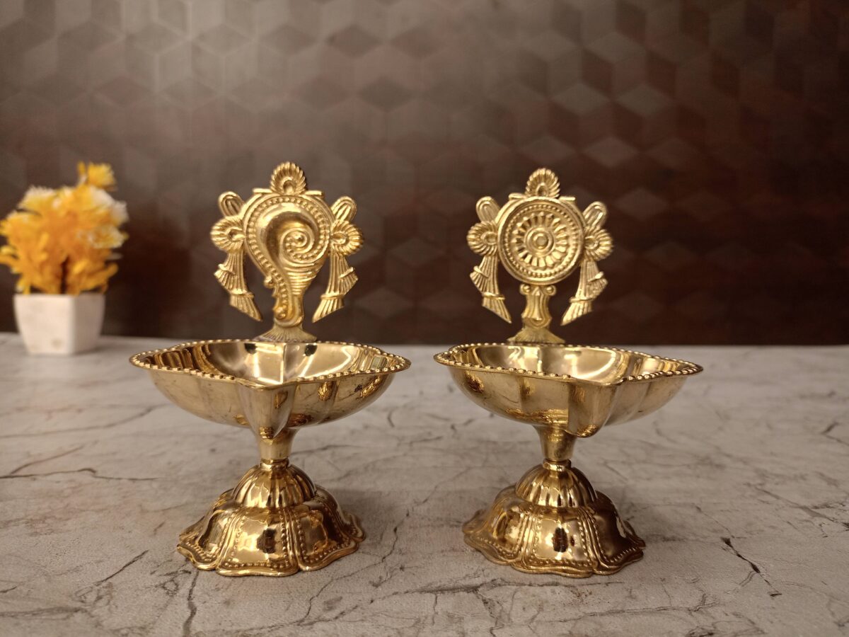 brass fine art sangu chakra diya pooja gift vgocart coimbatore india scaled