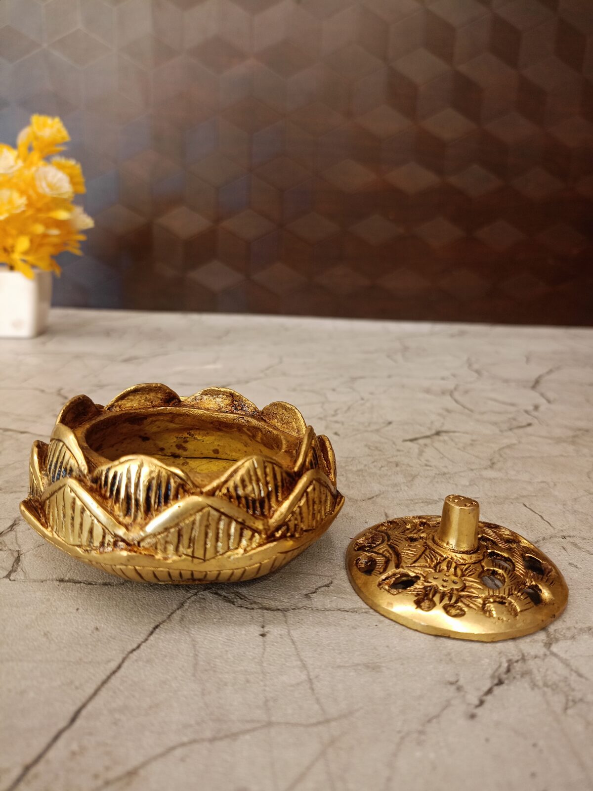 brass doop holder pooja gift vgocart coimbatore india1 scaled