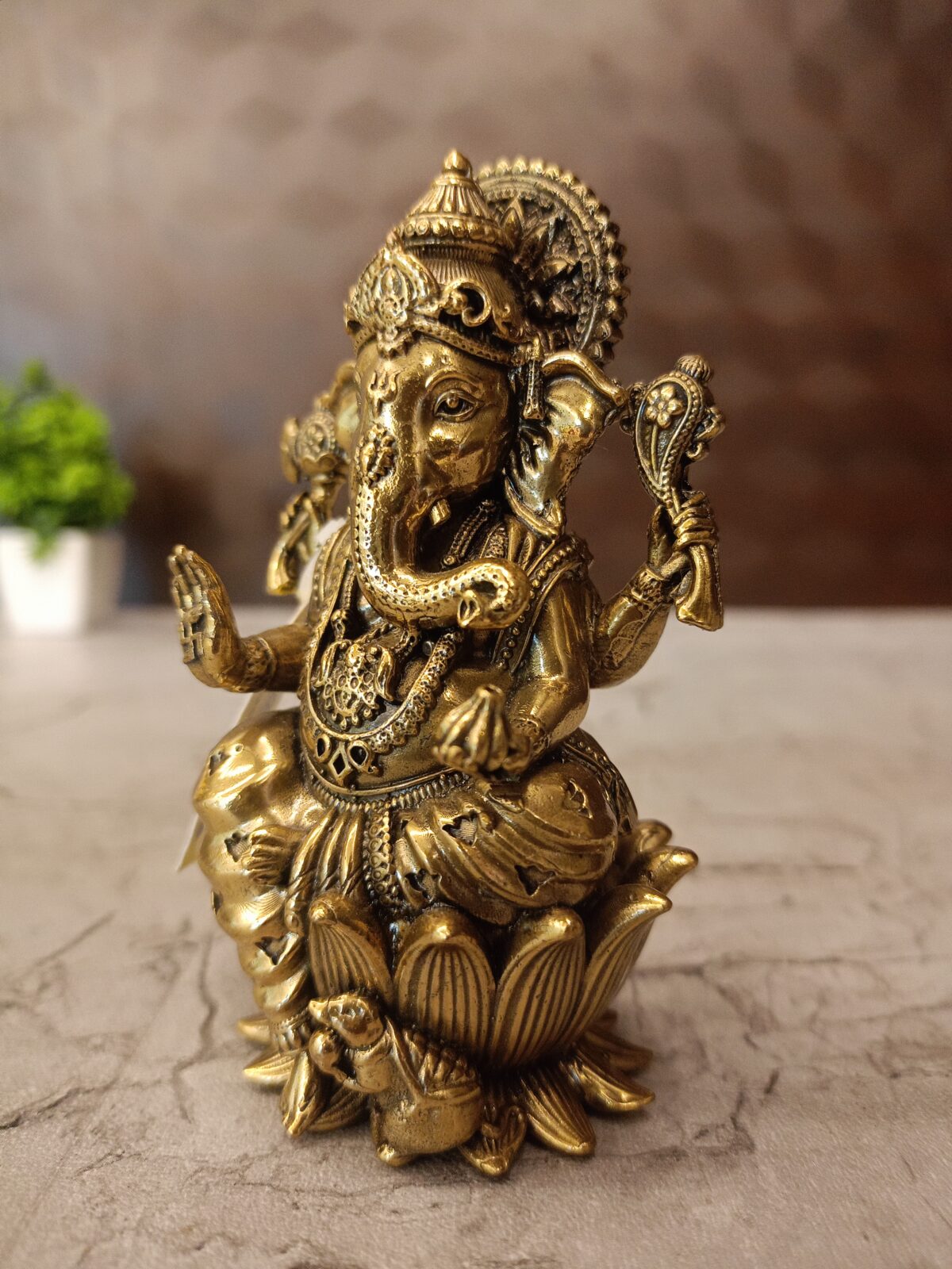 brass fine art ganesha idol pooja gift vgocart coimbatore india 1 scaled