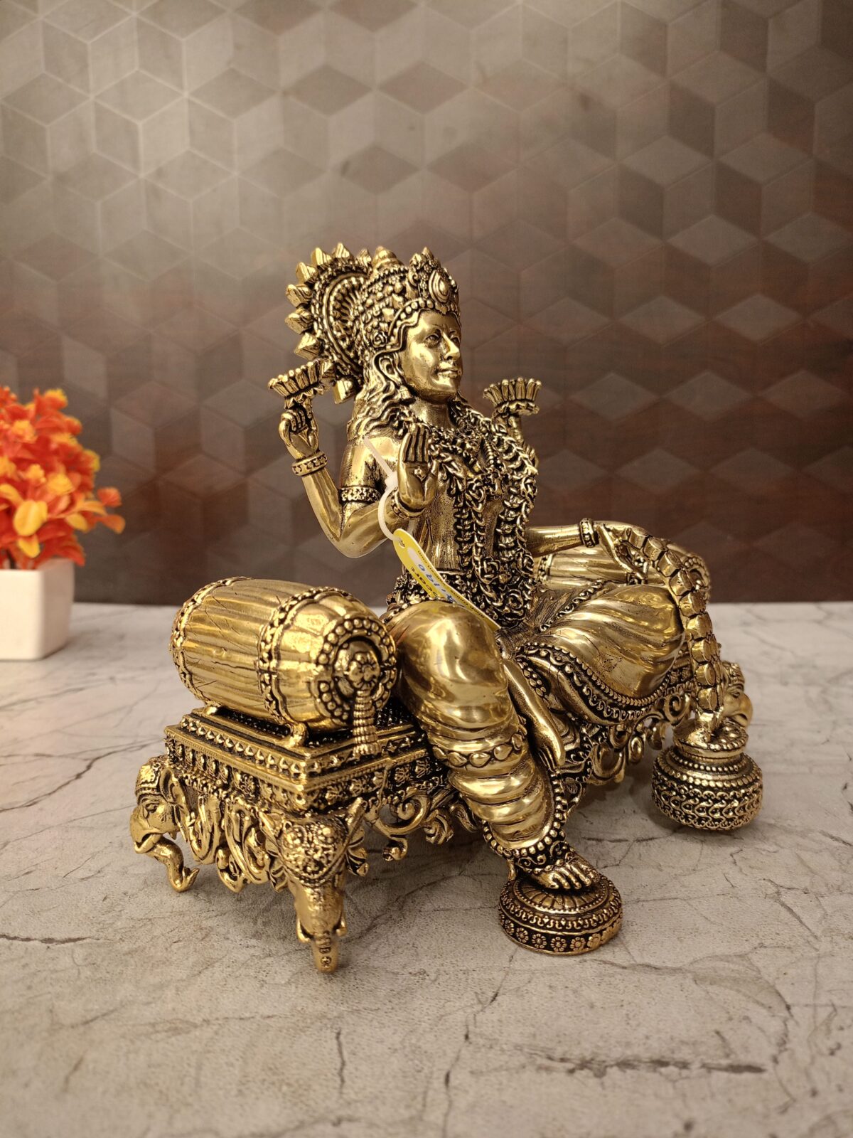 brass fine art lotus lakshmi statue pooja gift vgocart coimbatore india1 scaled