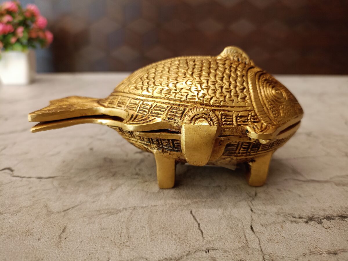 brass fish kumkum shimil pooja gift vgocart coimbatore india3 scaled