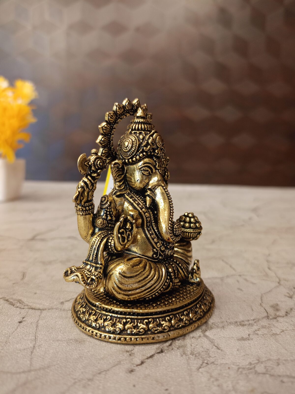 brass ganesha round base pooja gift antique coimbatore india2 scaled