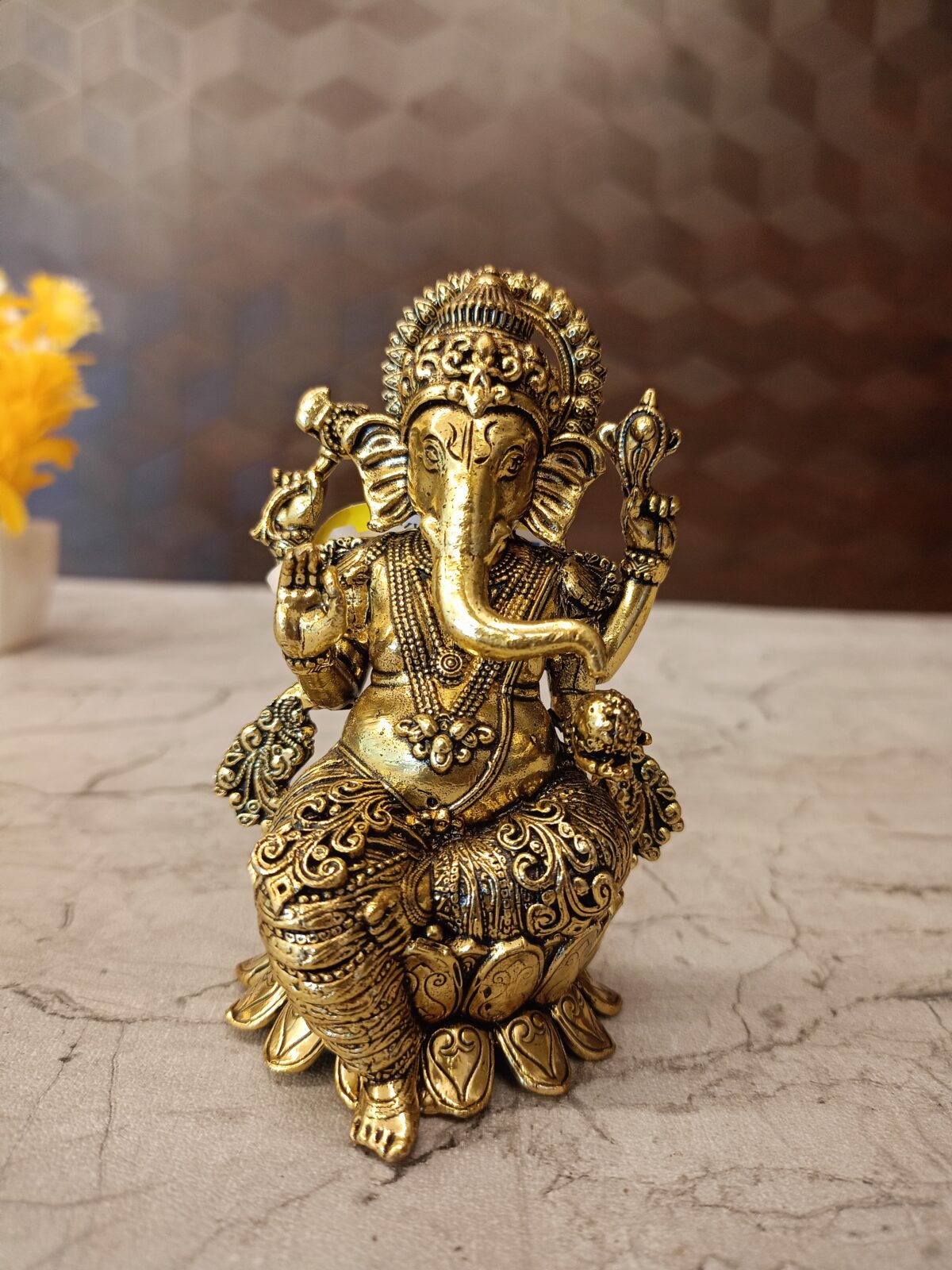 brass ganesha sitting lotus pooja gift vgocart coimbatore india scaled