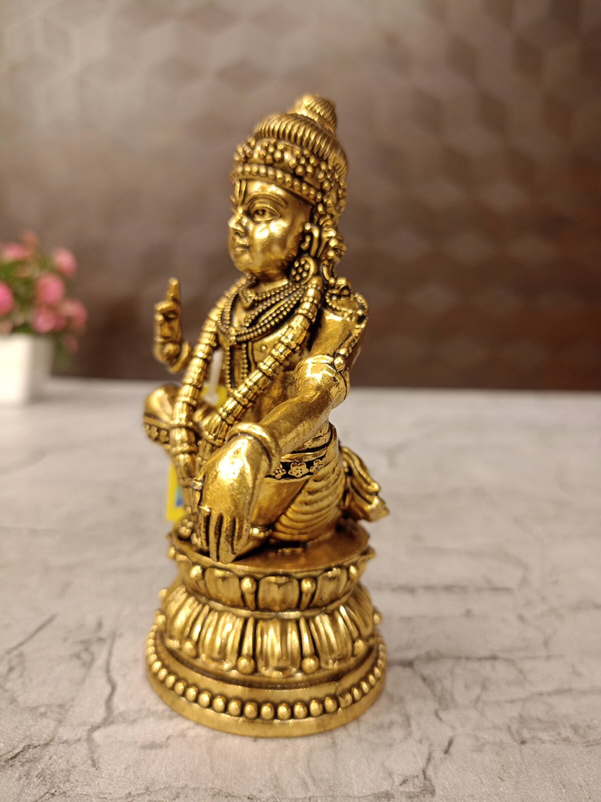 brass iyyapan idol pooja gift antique handicraft idol vgocart coimbatore india1 scaled