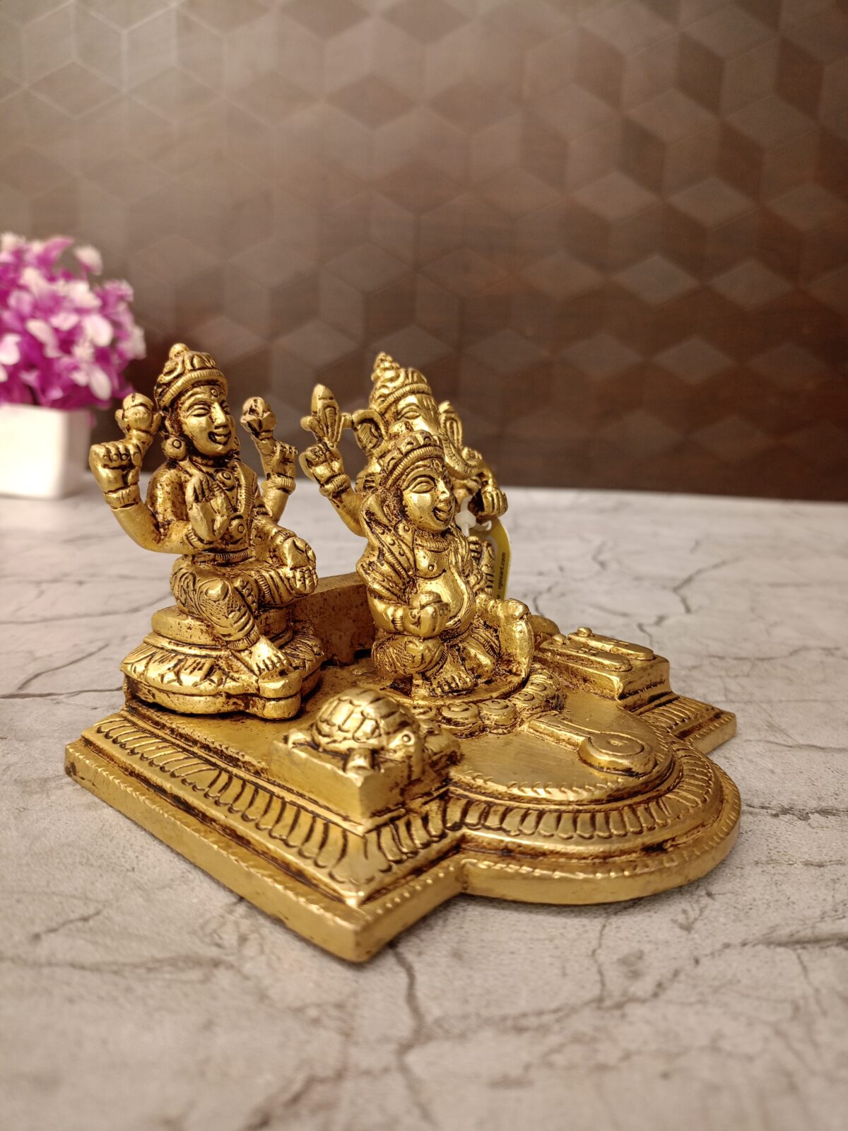 brass lakshmi kuberar ganesha idol pooja gift vgocart coimbatore india2 scaled