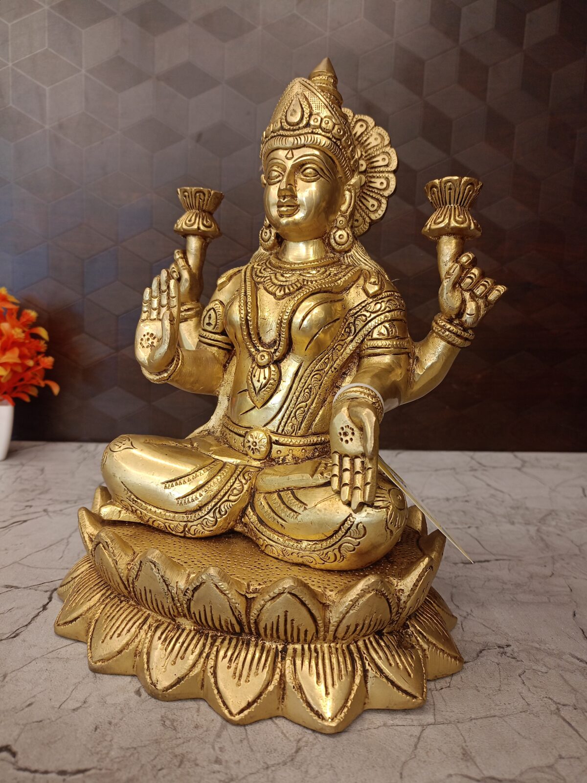 brass lakshmi statue pooja gift vgocart coimbatore india1 scaled