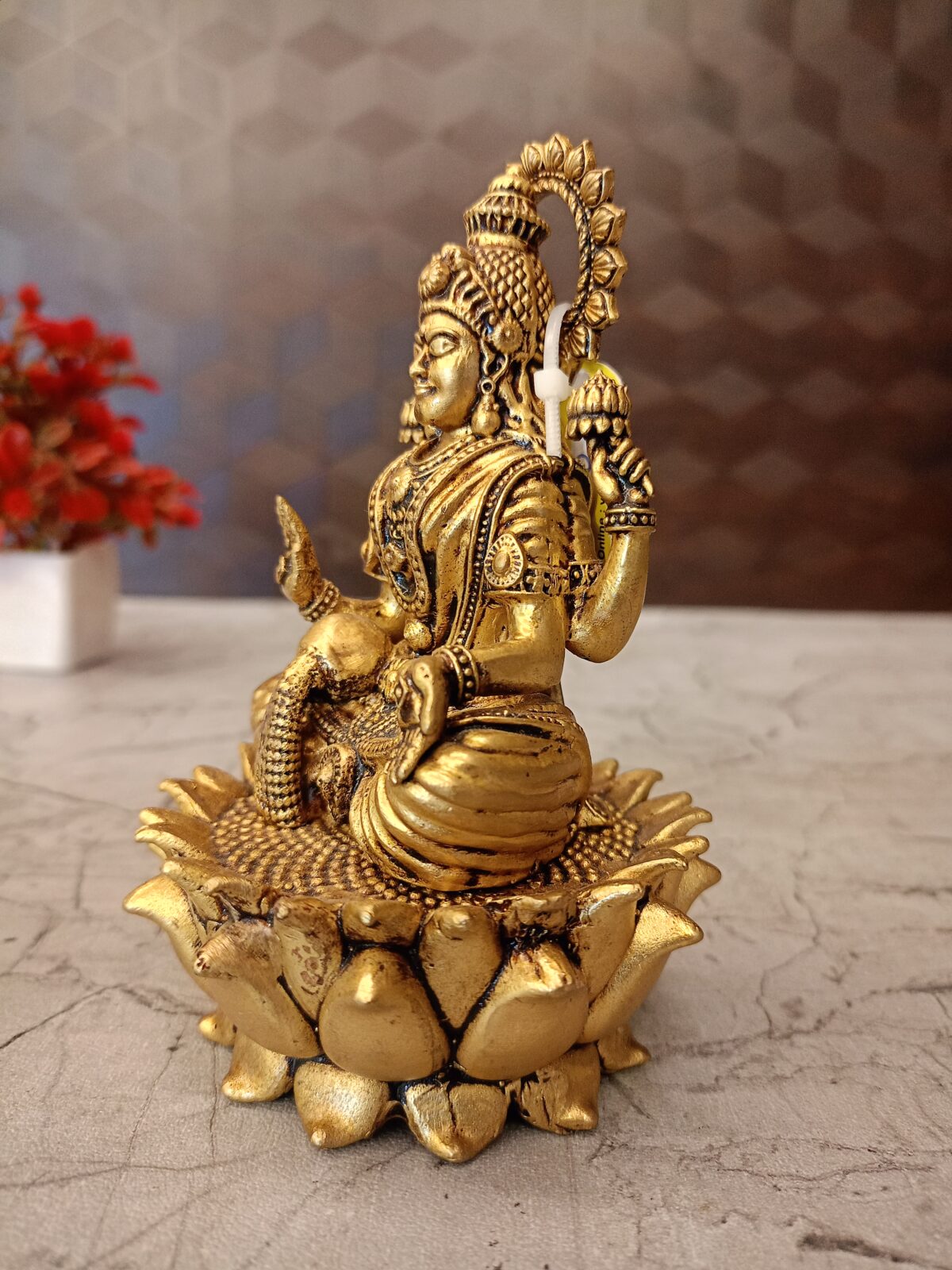brass lotus lakshmi statue pooja gift vgocart coimbatore india1 22 scaled