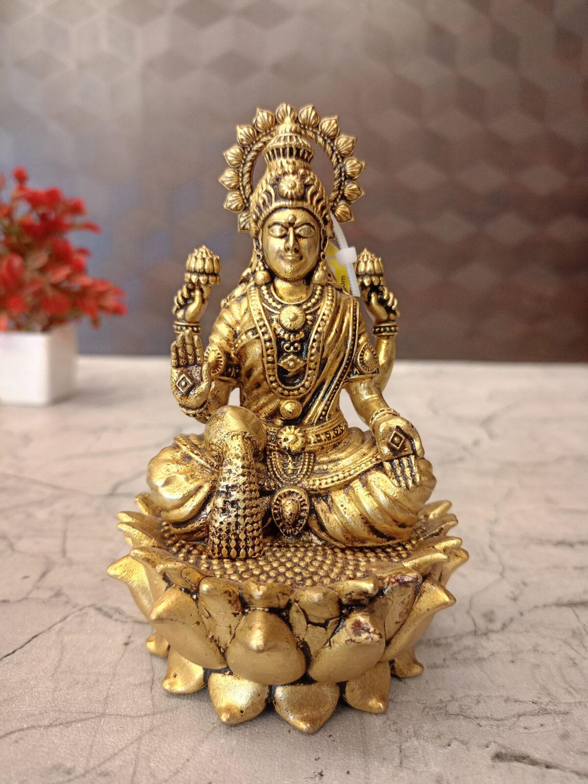 brass lotus lakshmi statue pooja gift vgocart coimbatore india1 24 scaled