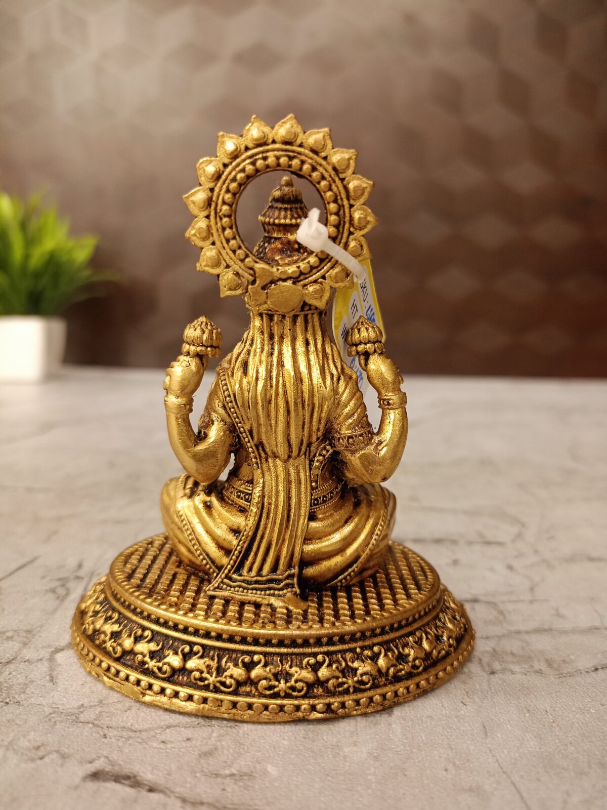 brass round base lakshmi statue pooja gift vgocart coimbatore india1 scaled