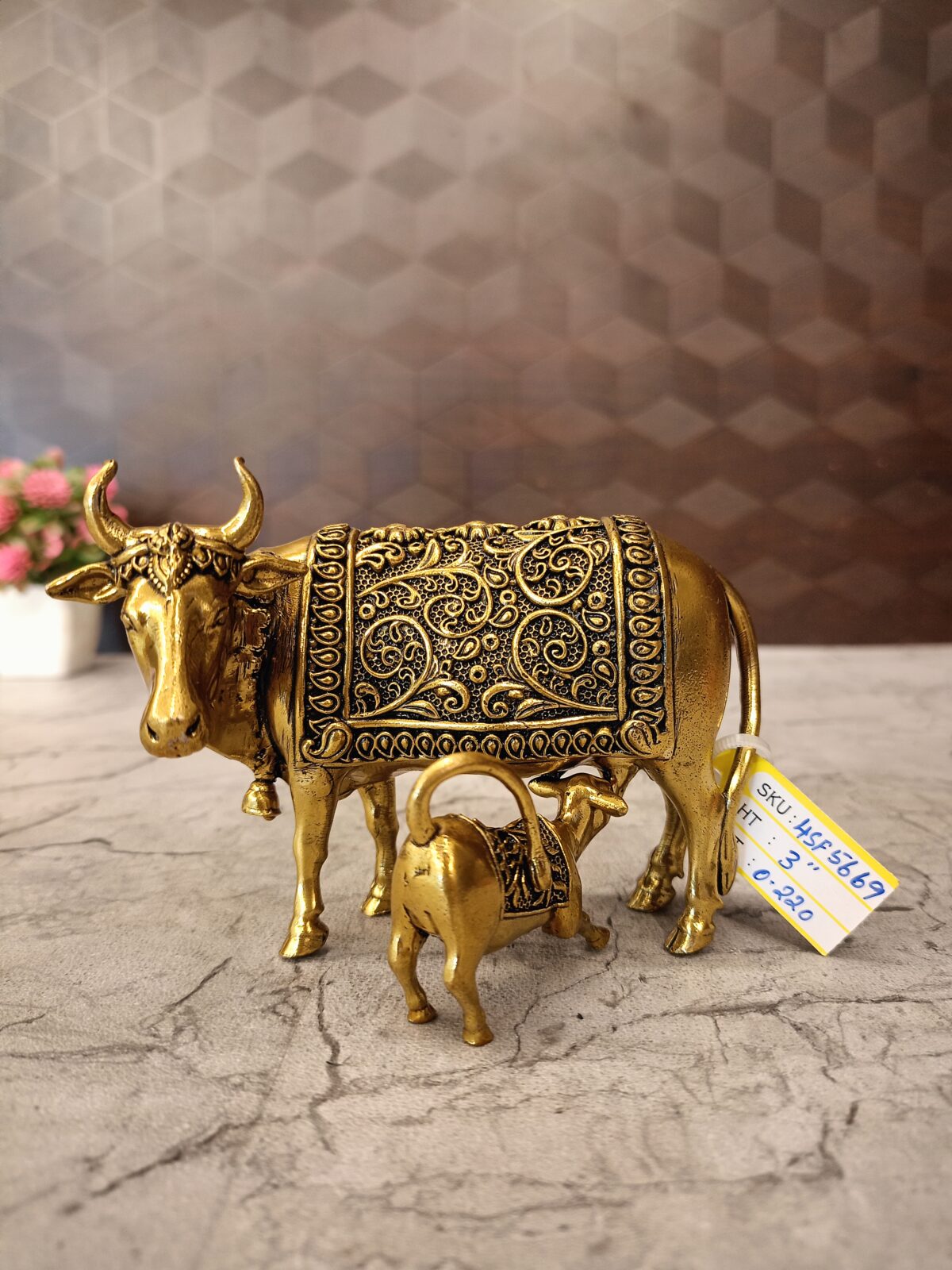 Brass Fine art Cow and Calf