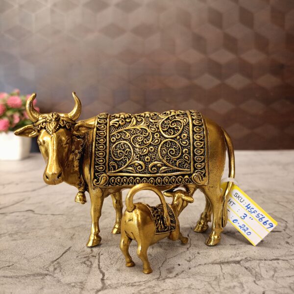 Brass Fine art Cow and Calf