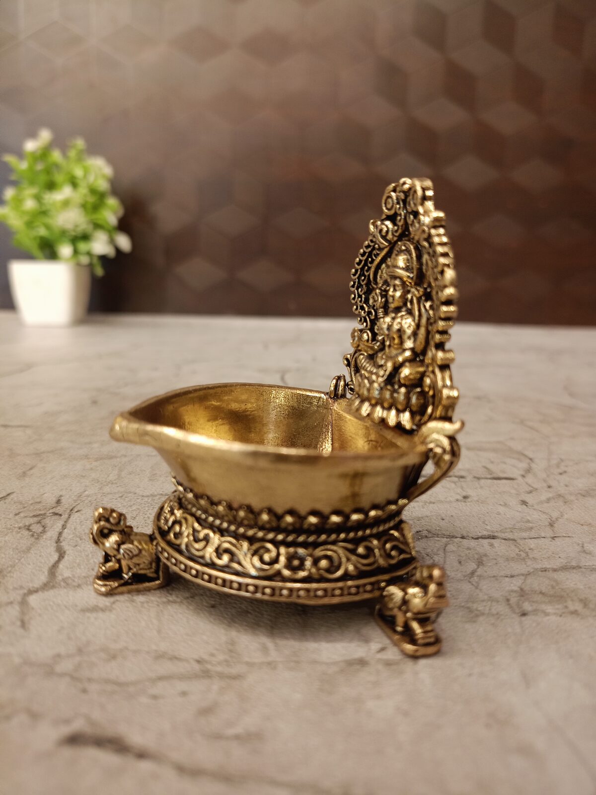 buy brass fine art lakshmi diya antique showroom best price coimbatore 3 scaled