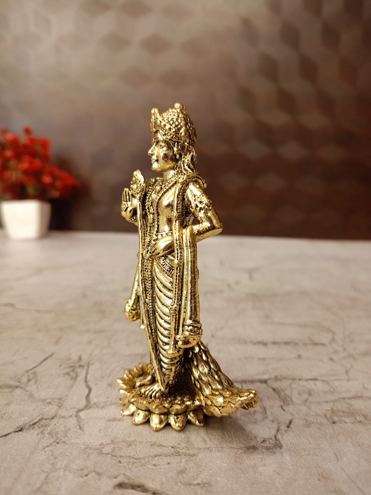 buy brass fine art murugan on lotus best price antique shop coimbatore 2 scaled