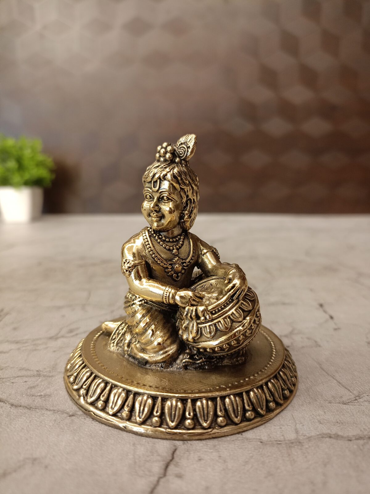 Brass Fine art Vennai Krishna