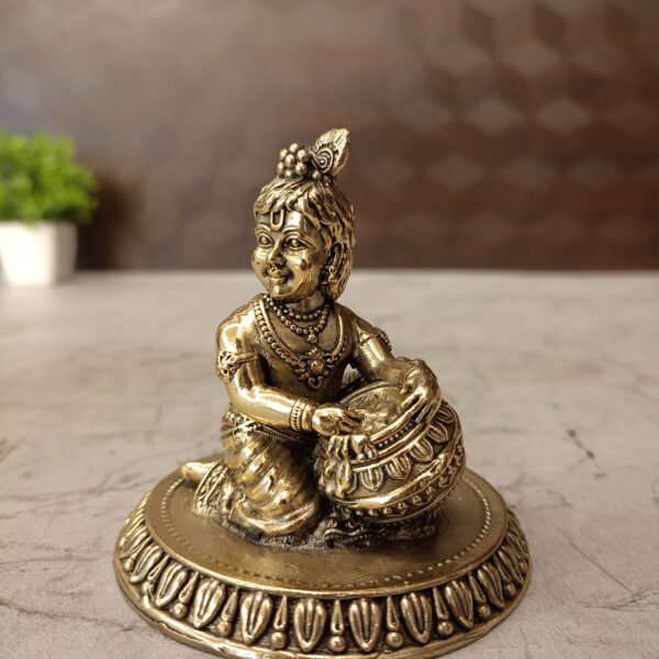 Brass Fine art Vennai Krishna