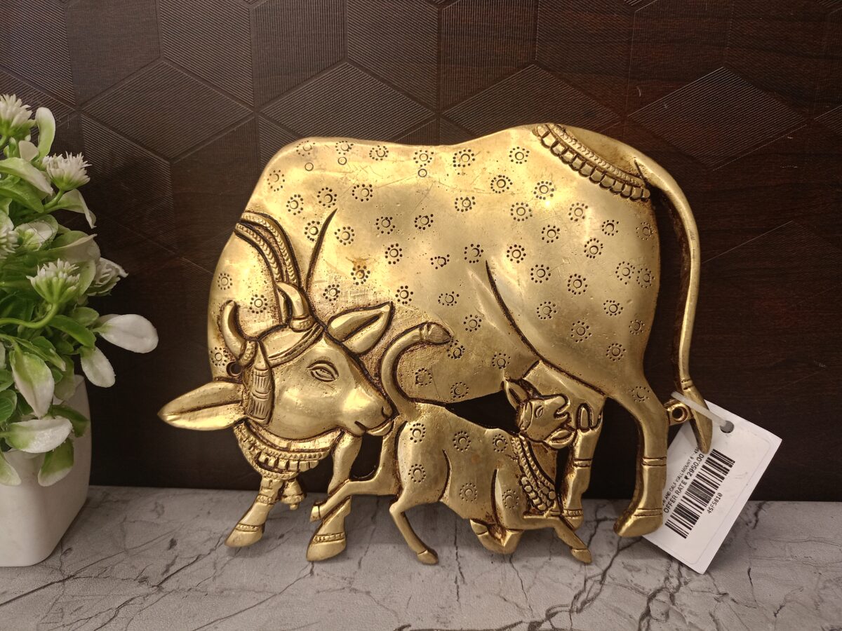 brass cow and calf wall mount pooja gift vgocart coimbatore1 scaled