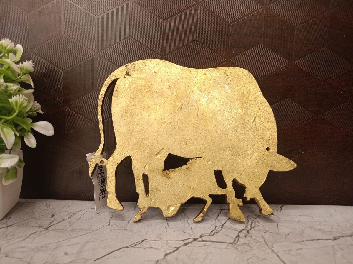 brass cow and calf wall mount pooja gift vgocart coimbatore3 scaled