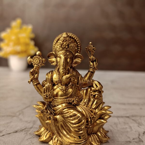 Brass Fine art Lotus Ganesha Idol