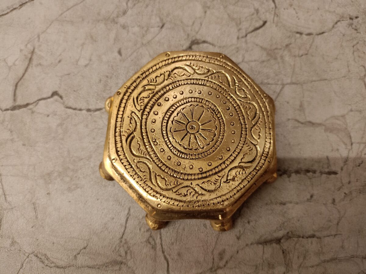 Brass Hexagon Shape Chowki 1.5" - Image 2