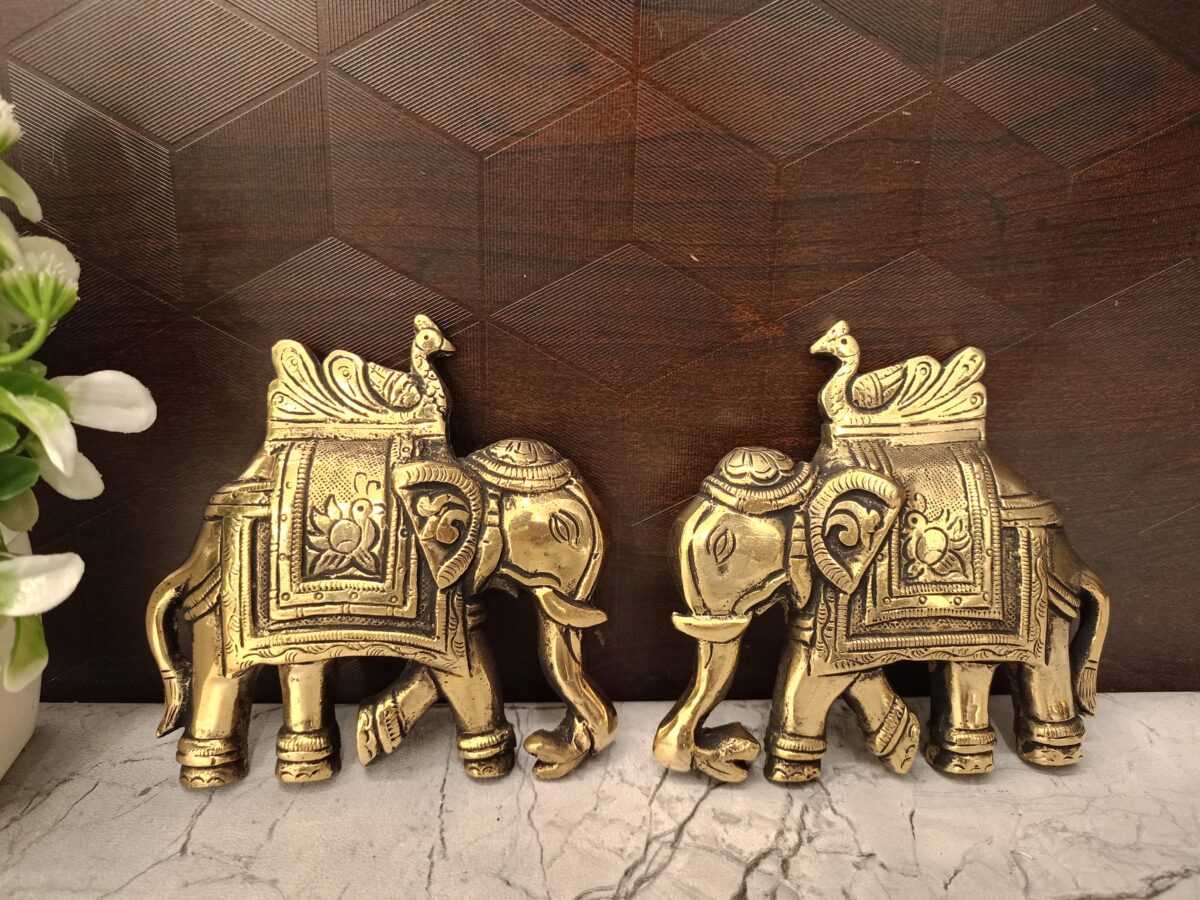 Brass Elephant Wall Mount 4.5'' Pair - Image 3